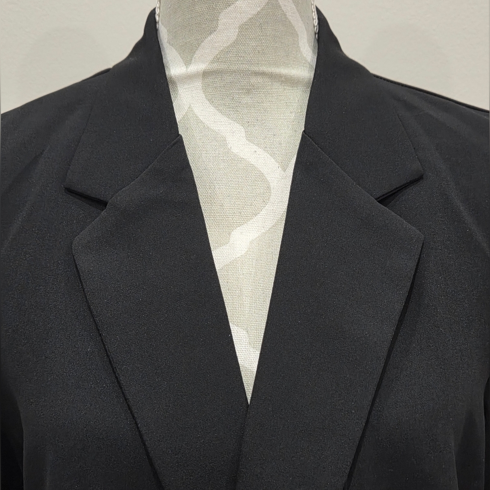 Revamped Classic Black Women's Blazer (NWT) - Picture 2 of 9